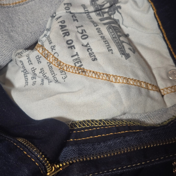 Levi's 514 Men's Dark Blue Slim Straight Jeans - Picture 3 of 3